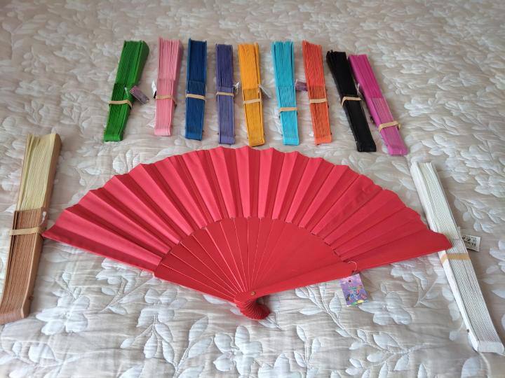 Abanicos flamencos importados de España